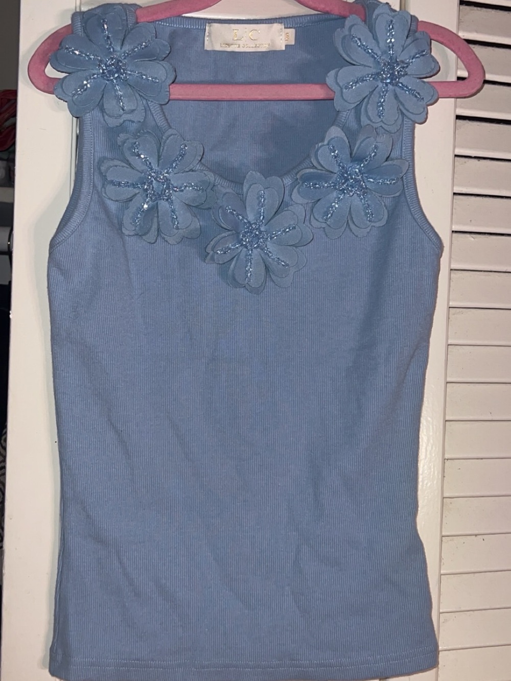 LC Lauren Conrad Sky Blue Floral Appliqué Ribbed Tank